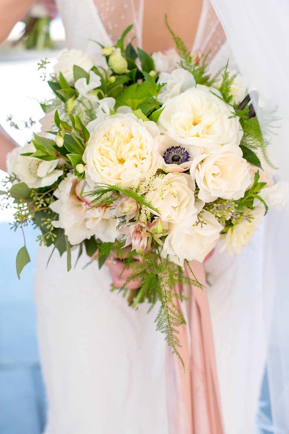 mikkelpaige-full_aperture_floral-pearl_river_hilton_wedding_0010.jpg