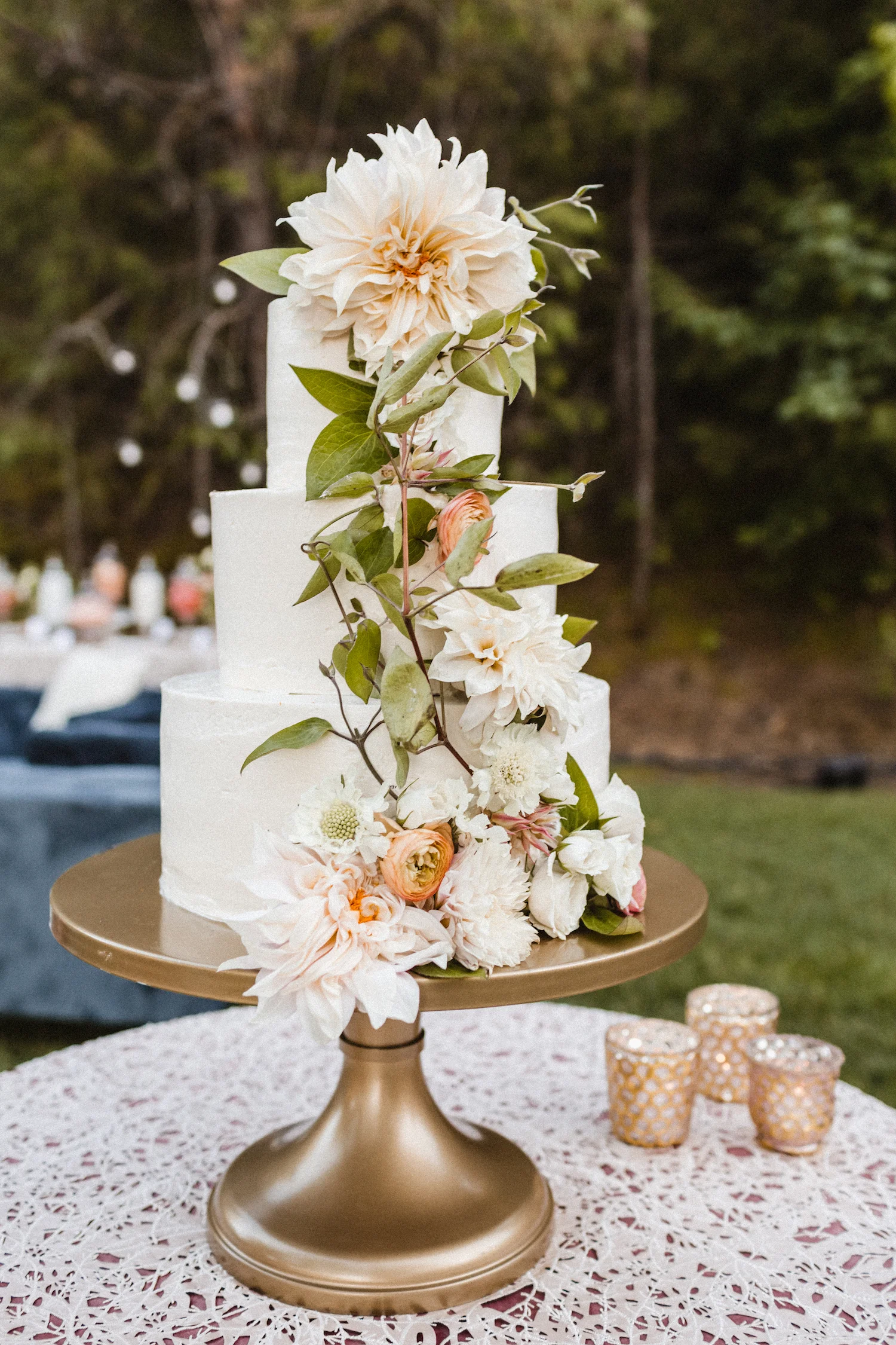 Julianne Hough and Brooks Laich Wedding - Wild Bloom Floral - Sarah Falugo Photography - Simply Troy Event Design 39.jpeg