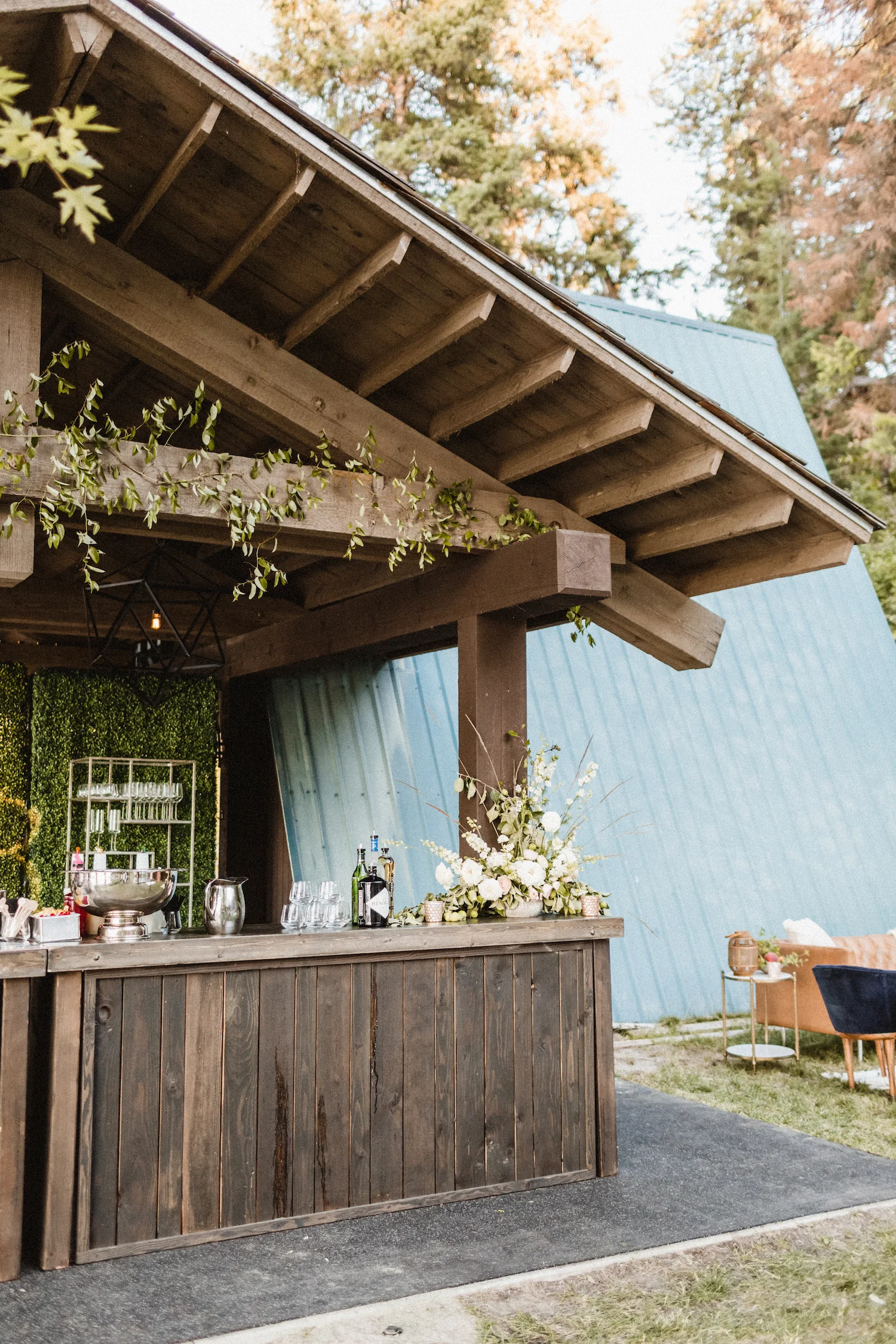Julianne Hough and Brooks Laich Wedding - Wild Bloom Floral - Sarah Falugo Photography - Simply Troy Event Design 48.jpeg