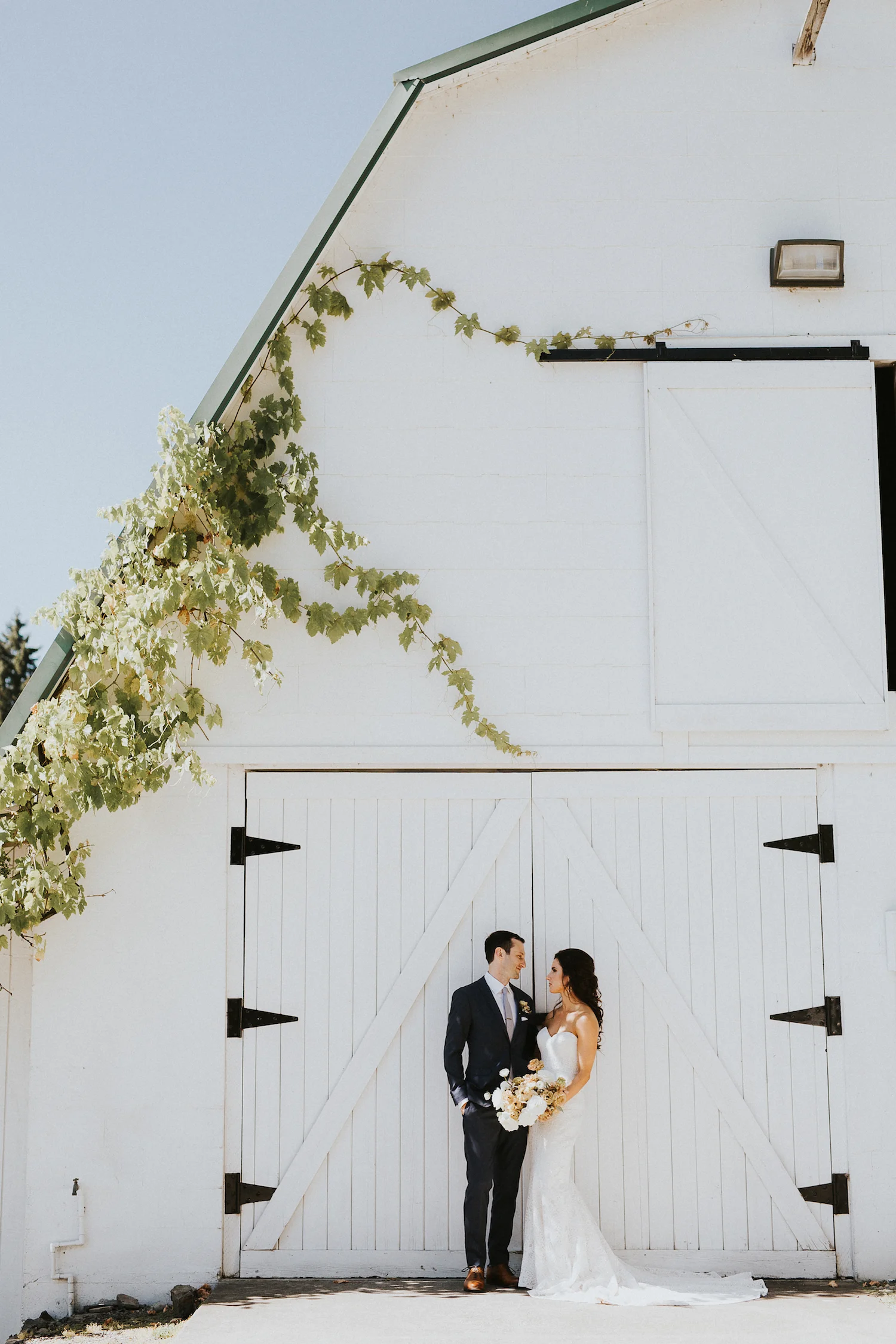 Wild Bloom Floral - Rachel Birkhofer Photography - Jessica and Phil - Real Wedding - Seattle 19.jpeg