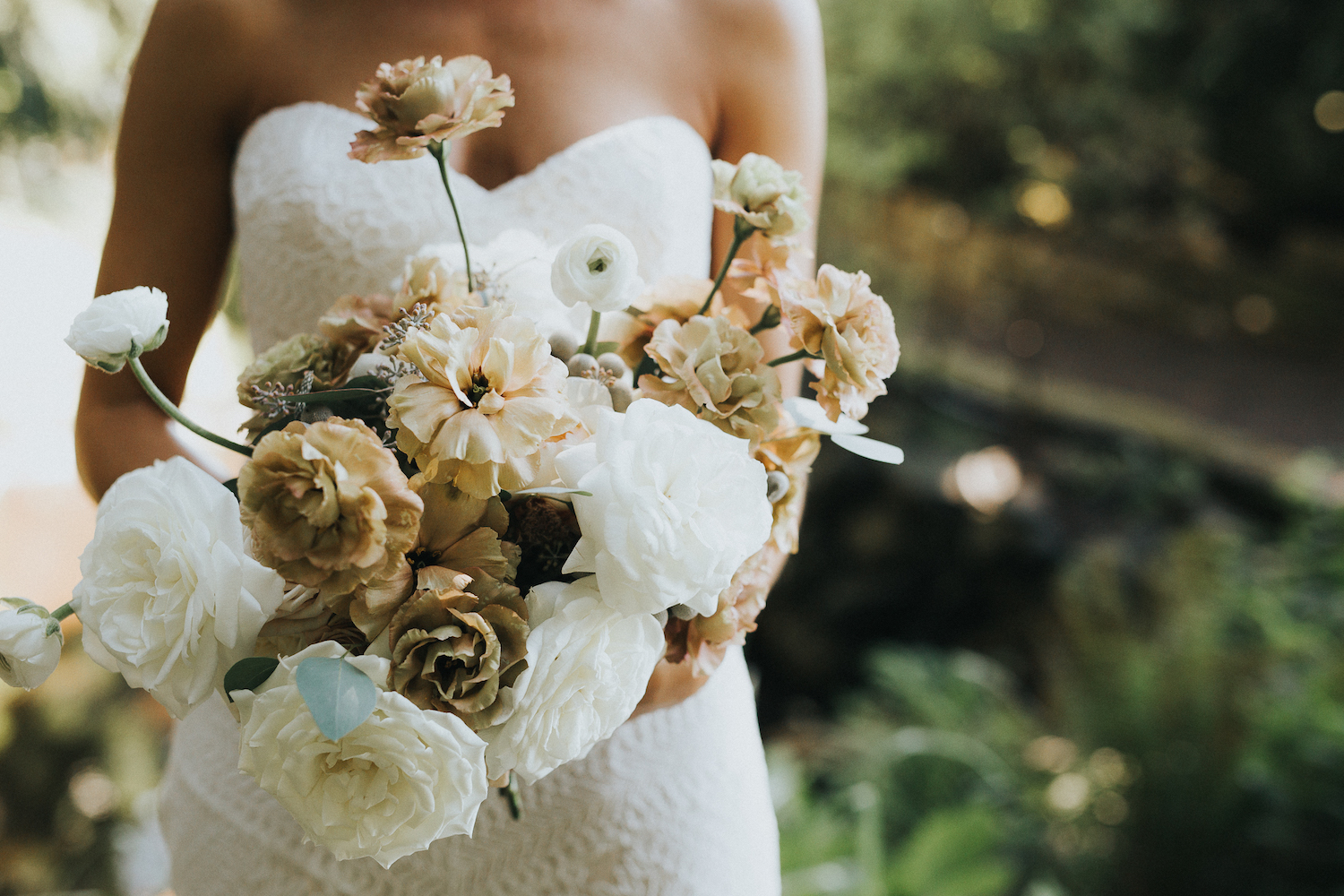Wild Bloom Floral - Rachel Birkhofer Photography - Jessica and Phil - Real Wedding - Seattle 24.jpeg