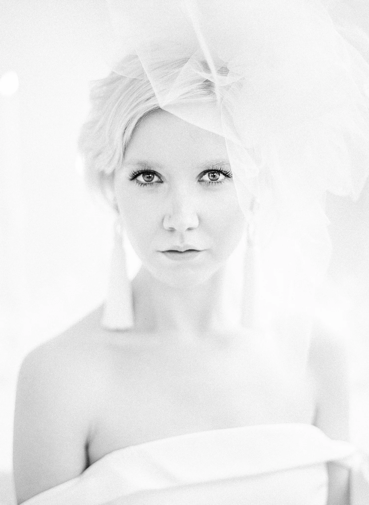 Wild Bloom Floral -Rebecca Yale Photography - Simply by Tamra Nicole - The KNOT - Editorial - Defining Details - White Wedding 22.jpeg