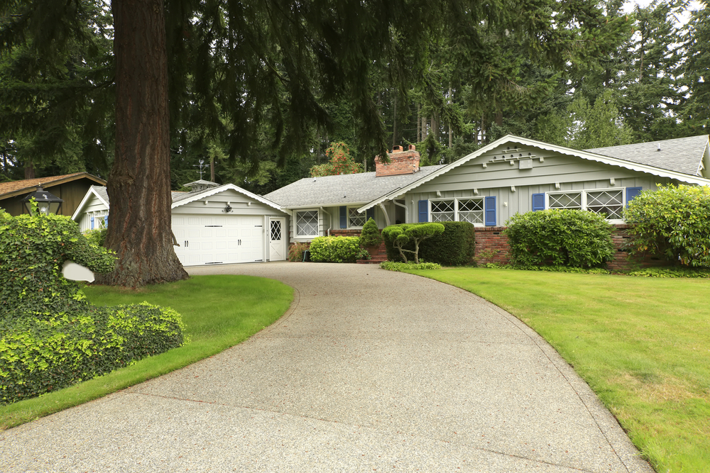 DRIVEWAYS &amp; SIDEWALKS