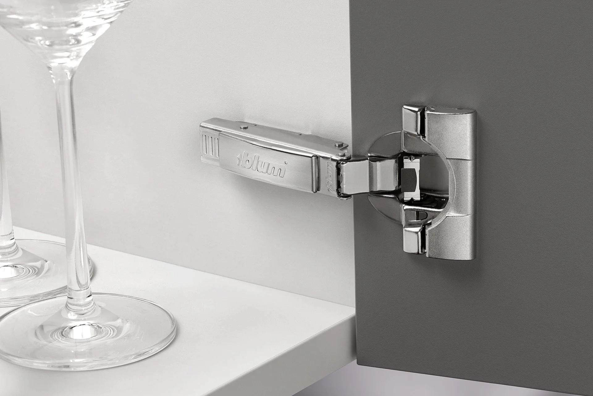 BLUM | CLIPTOP + BLUMOTION