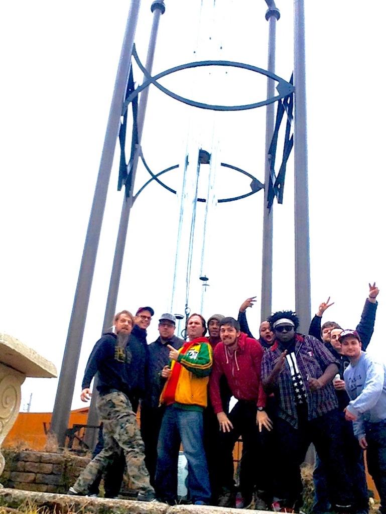 WORLD'S LARGEST WINDCHIME!
