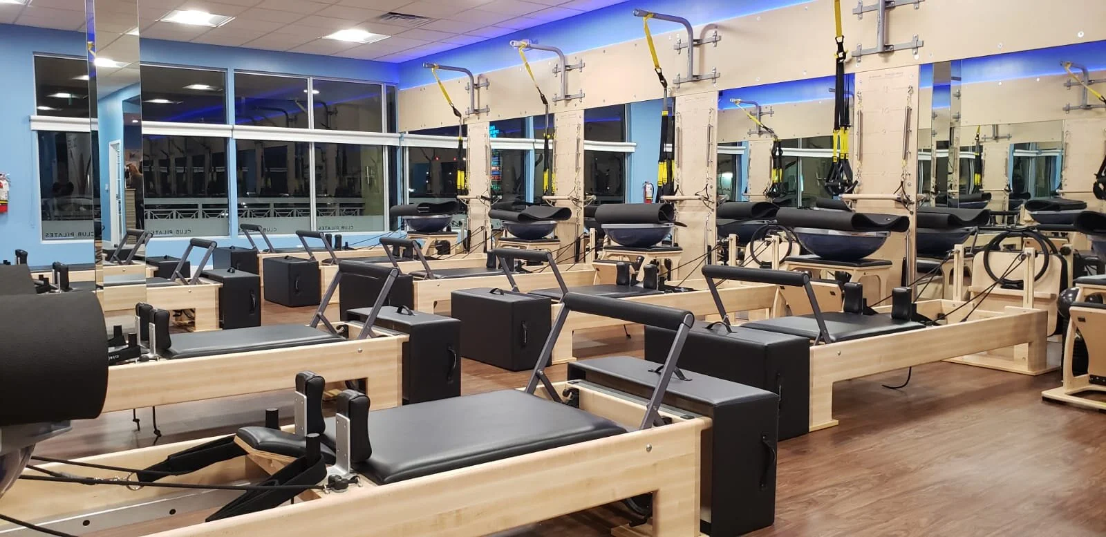 WhatsApp Image 2019-11-21 at 9.49.32 PM-2.jpeg