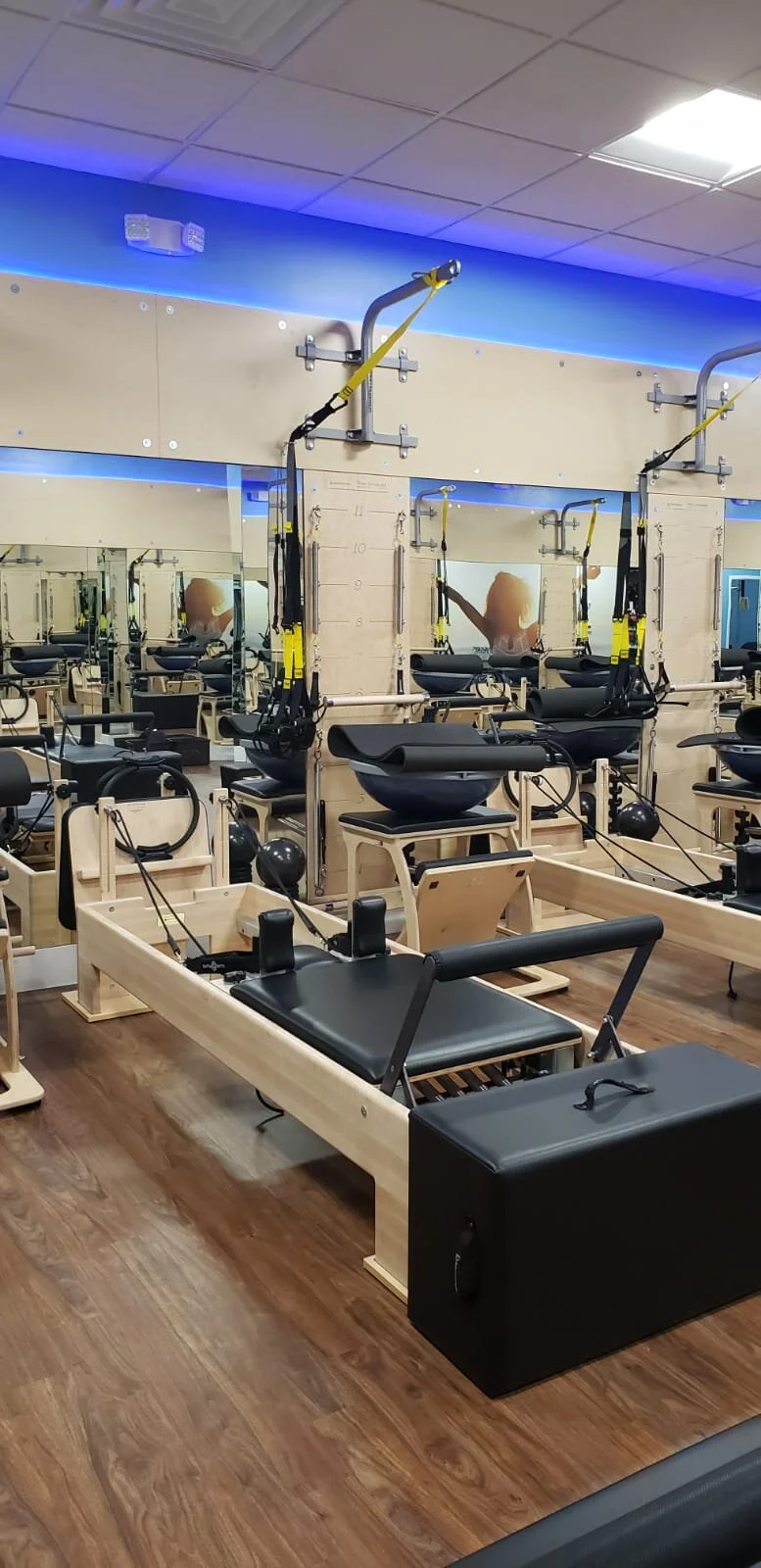 WhatsApp Image 2019-11-21 at 9.49.37 PM-2.jpeg