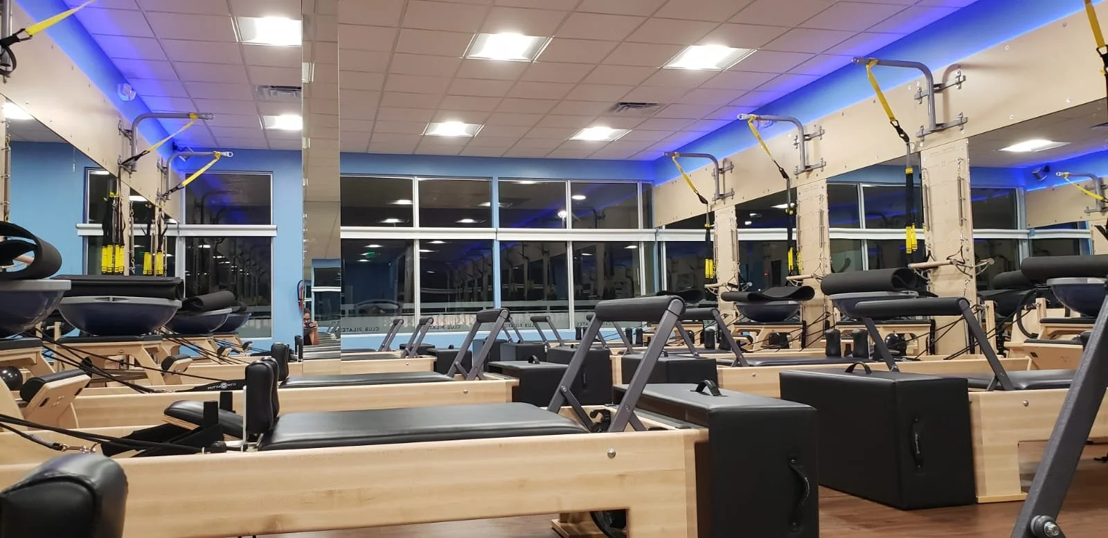 WhatsApp Image 2019-11-21 at 9.49.32 PM.jpeg