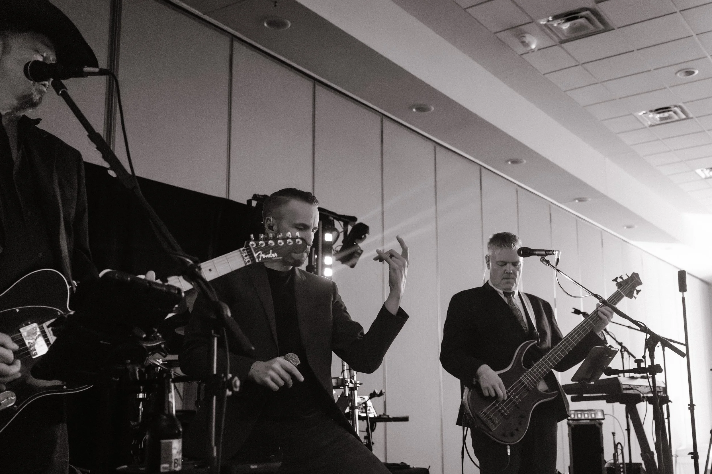 InnocenceBand-CoalsonWedding_15.jpeg