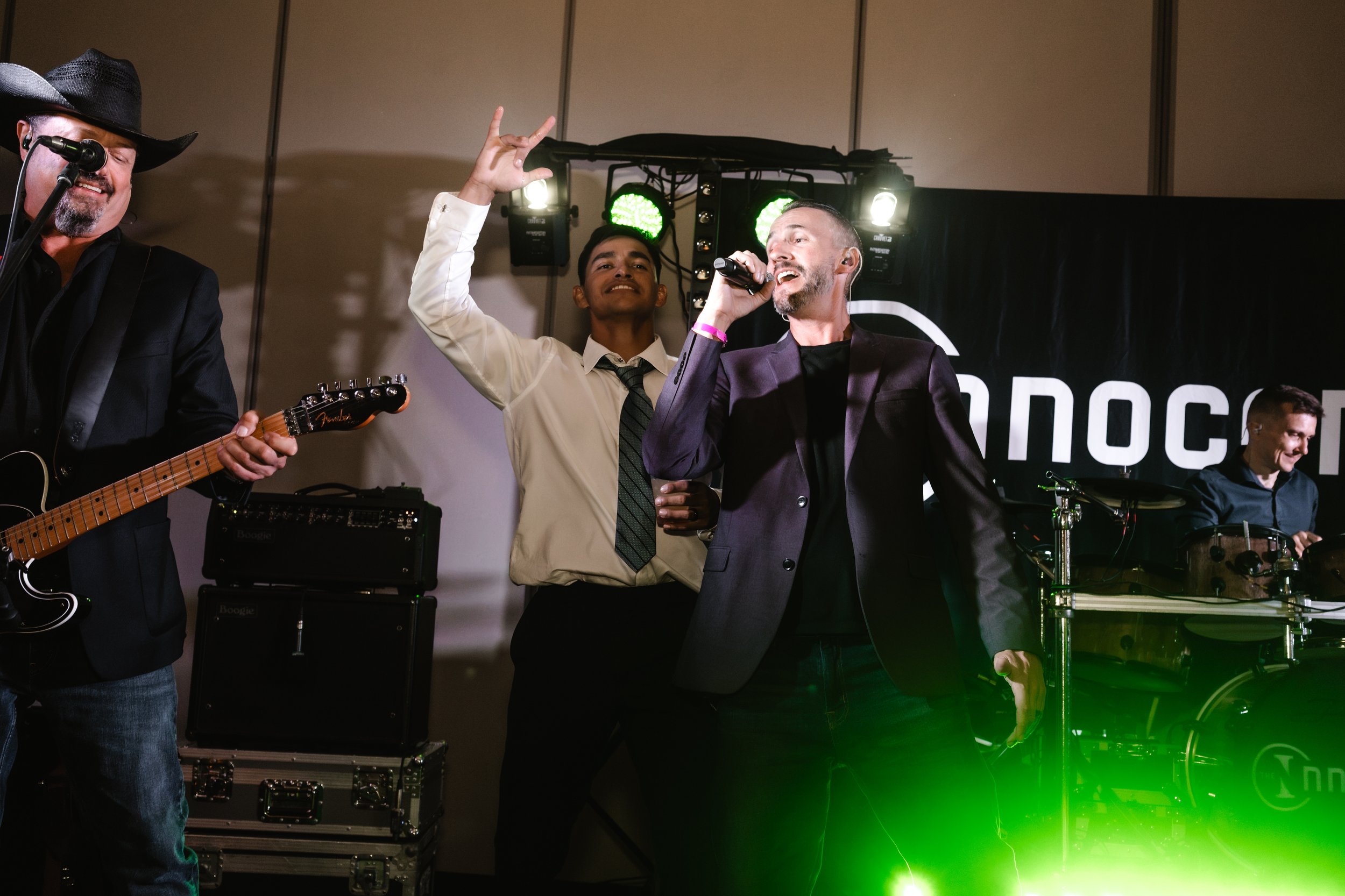 InnocenceBand-CoalsonWedding_19.jpeg