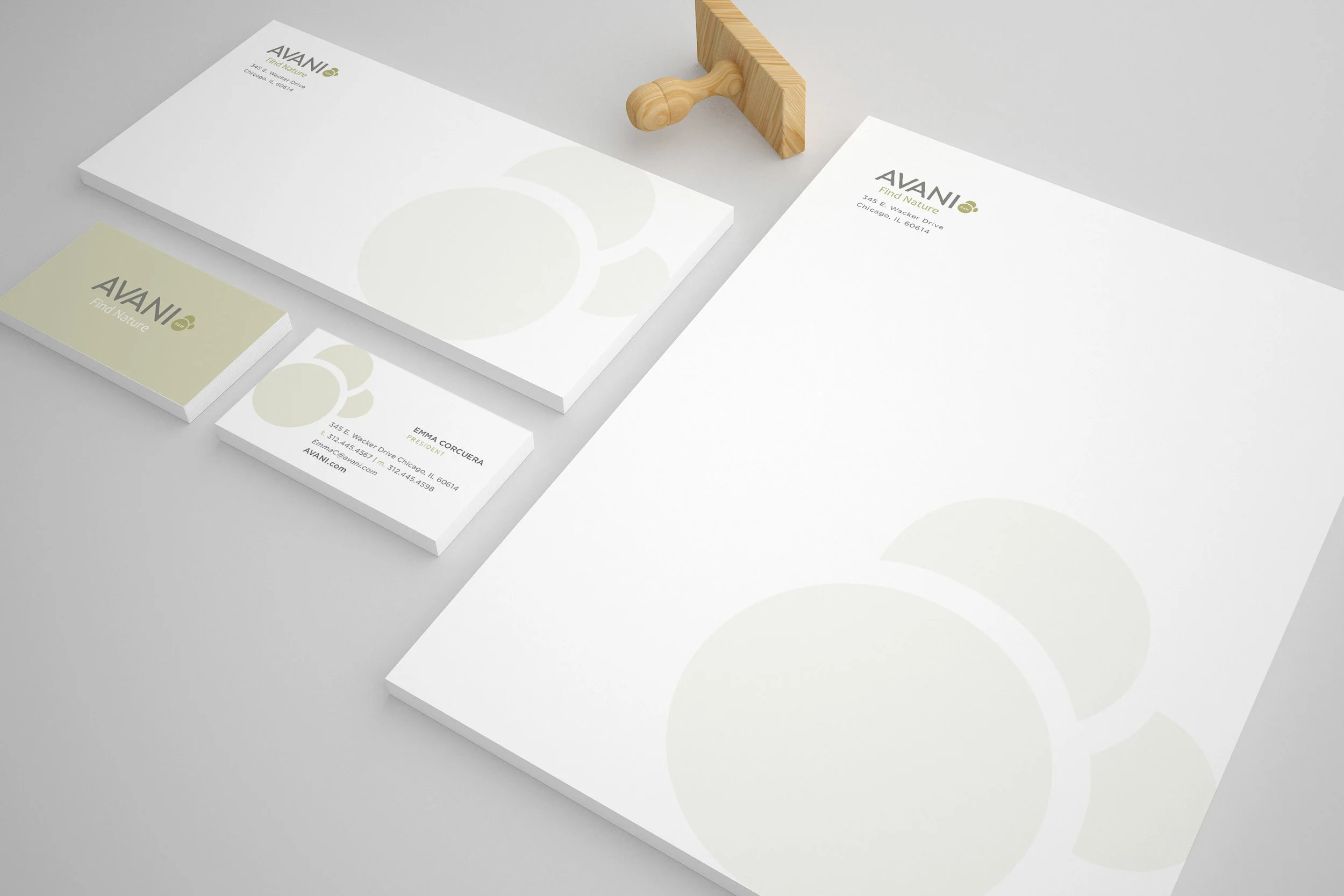 Avano_Stationery_Mock_Up.jpg