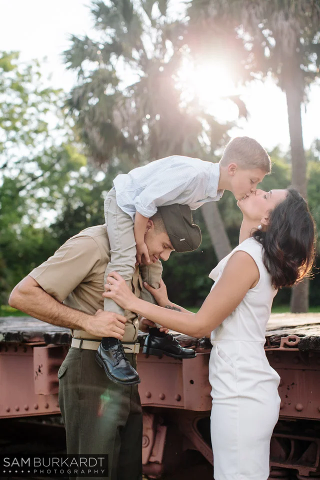 samburkardt_pensacola_florida_family_train_museum_photoshoot_summer_0007