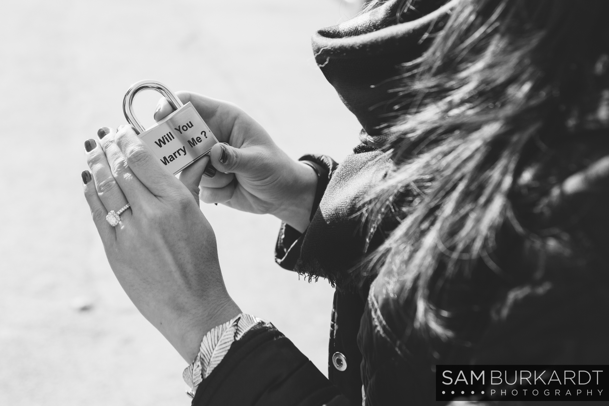 samburkardt_brooklyn_bridge_new_york_engagement_proposal_skyline_0008.jpg