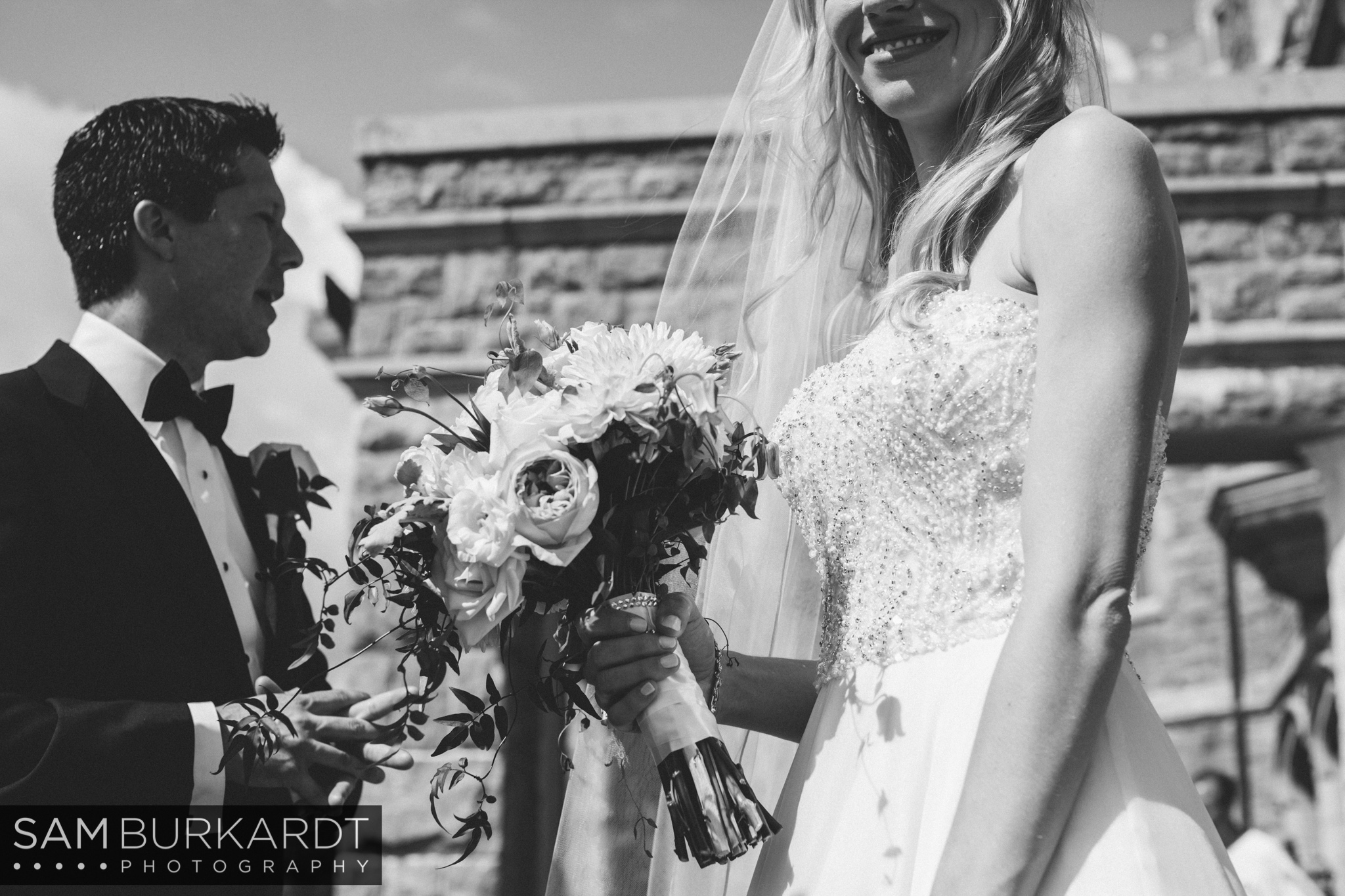 samburkardt_platz_moore_connecticut_branford_house_long_island_sound_august_photography_wedding_glamour_pink_0024.jpg