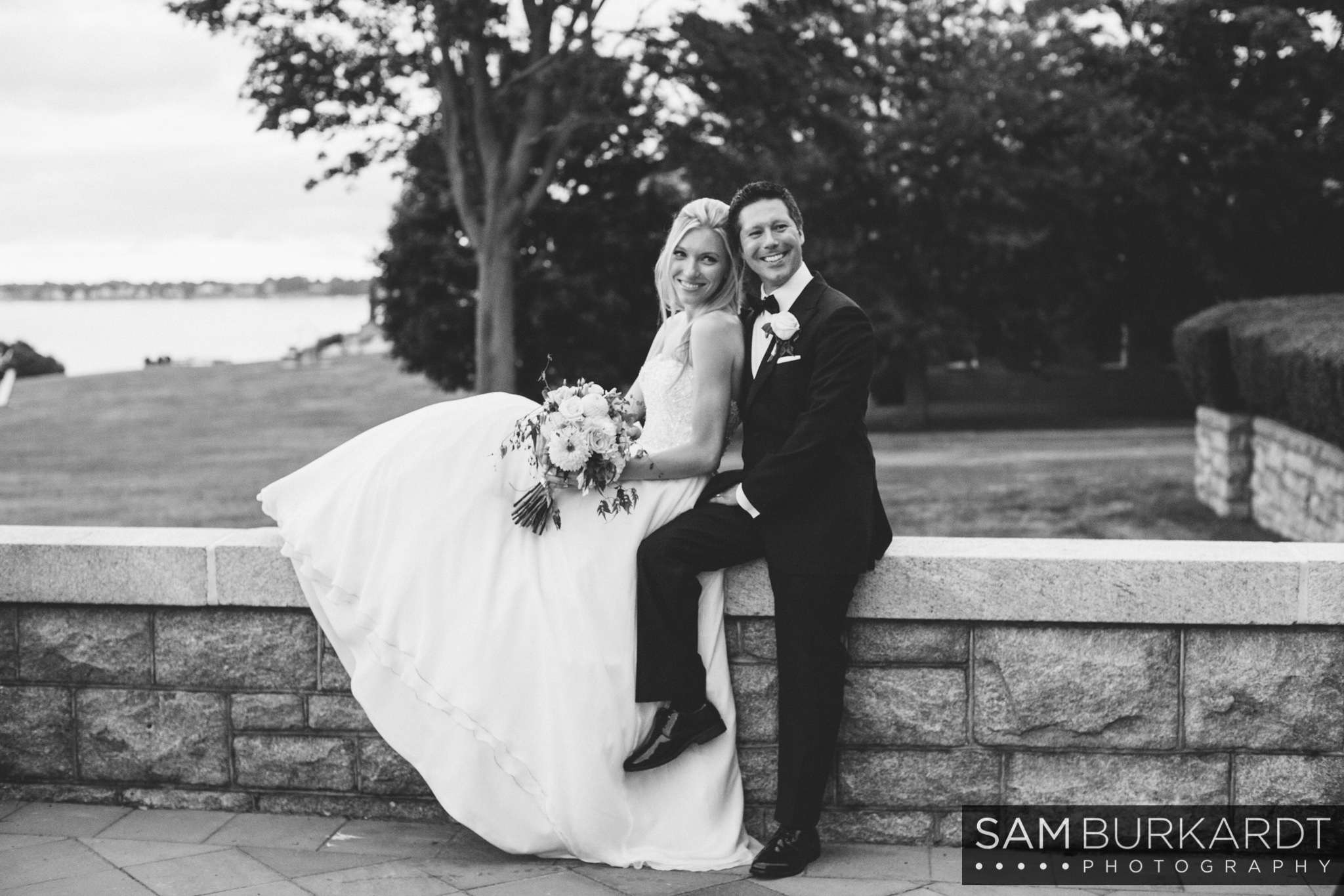 samburkardt_platz_moore_connecticut_branford_house_long_island_sound_august_photography_wedding_glamour_pink_0038.jpg