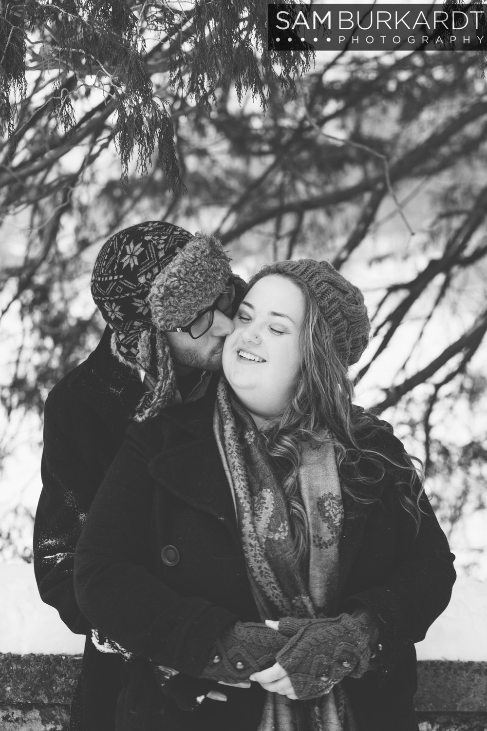 winter_engagement_elizabeth_park_hartford_snow