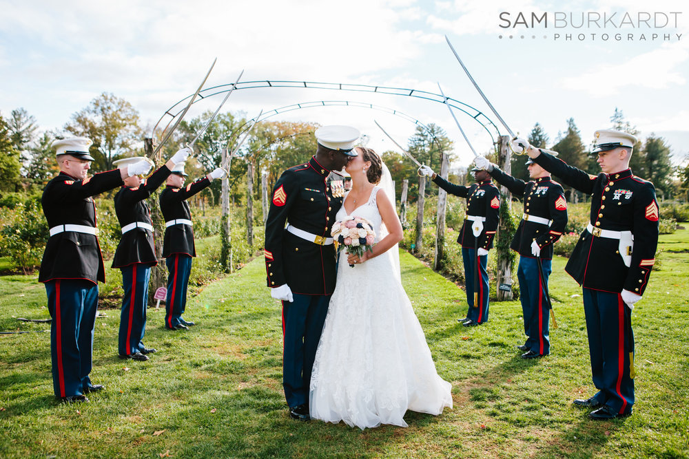 samburkardt_pond_house_hartford_wedding_fall_0039.jpg