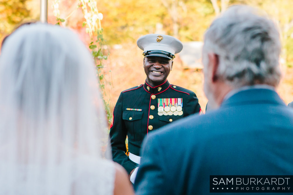 samburkardt_pond_house_hartford_wedding_fall_0041.jpg