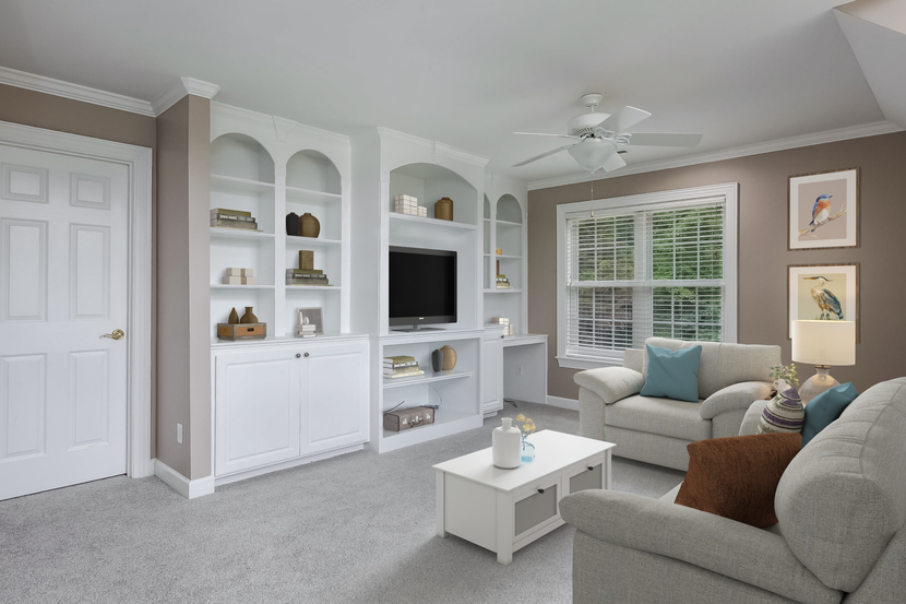real_estate_photography_family_room_nc