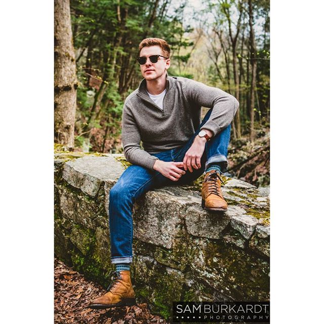 Hey, my name is Sam and I’ve been turning my friends into models since 2010 😎🔥🔥🔥 @m.ladelfa