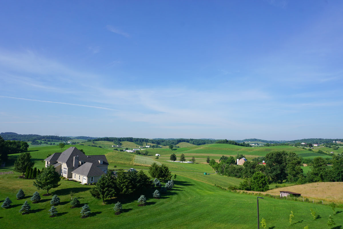 © 2018 Louise Levergneux, June 26th at 8:30 am, view from our room on the 5th floor of The Wallhouse Hotel, Walnut Creek, Ohio