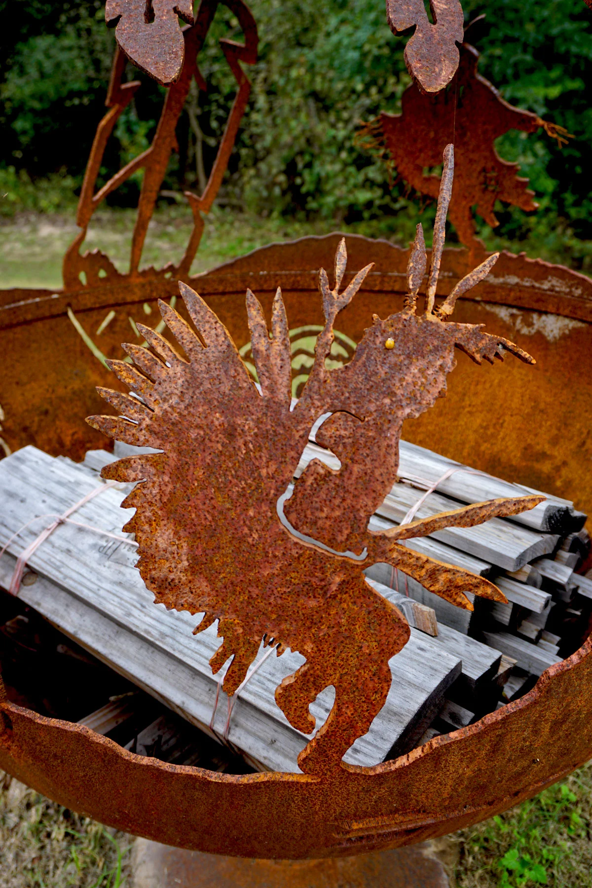 © 2018 Louise Levergneux. Steel sculpture details