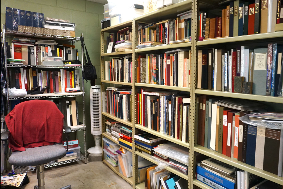 © 2018 Louise Levergneux. Jace Graf’s office with the many samples of his work.