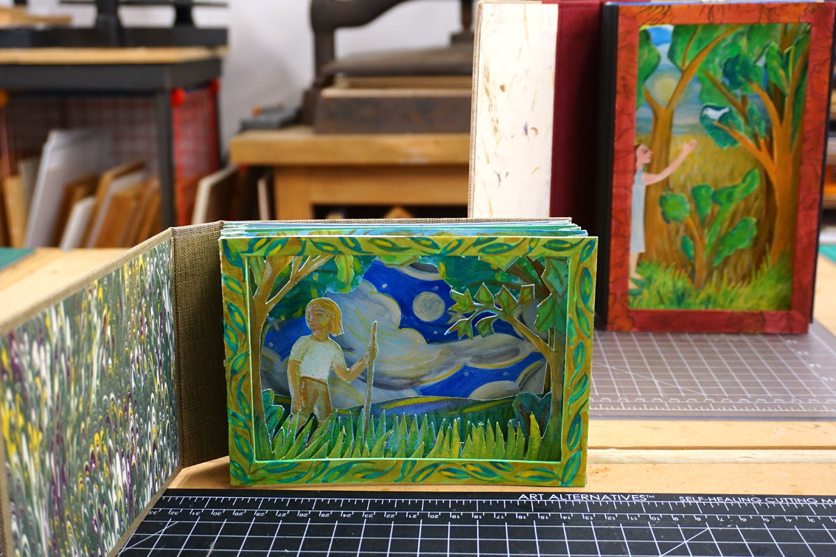 © 2018 Louise Levergneux. Artists’ book by Linda Anderson.