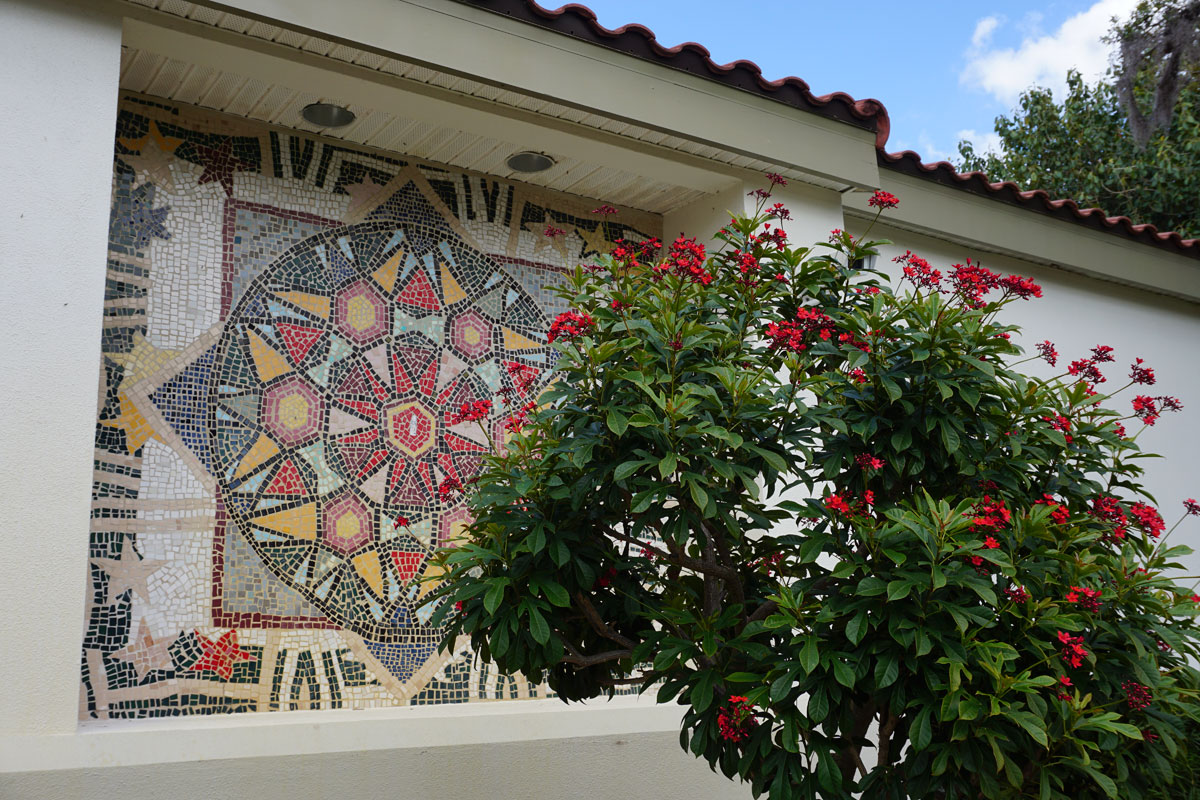 © 2019 Louise Levergneux. Ringling College of Art and Design building.