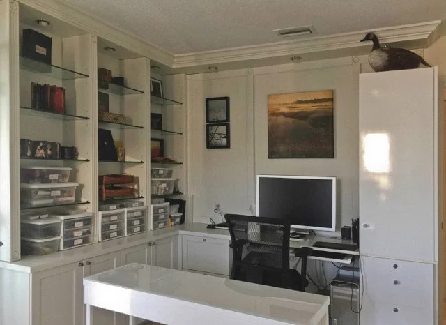 © 2019 Dorothy Simpson Krause. Dorothy’s studio in Ft Lauderdale, Florida.