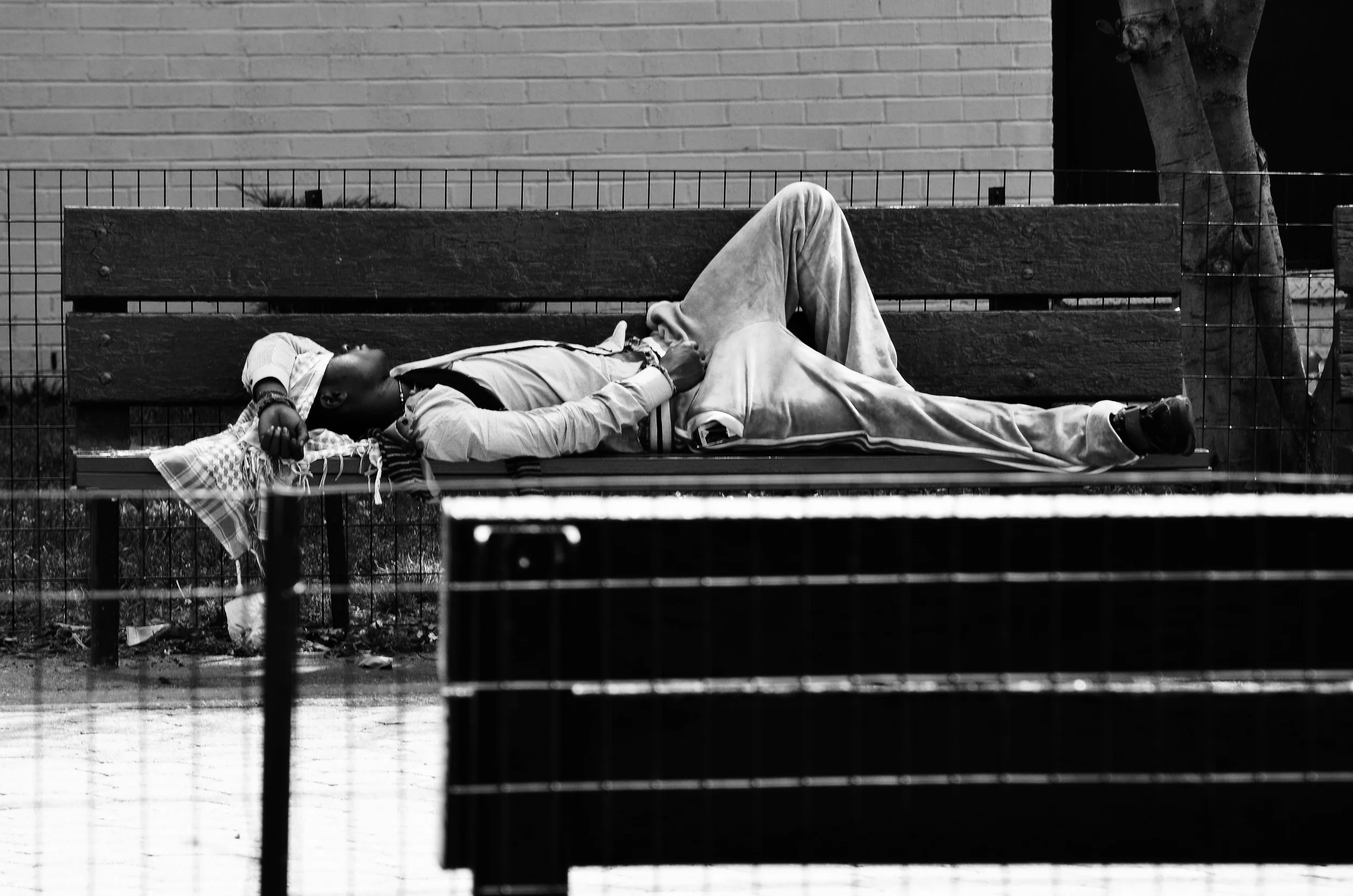 sleep1blk.jpg