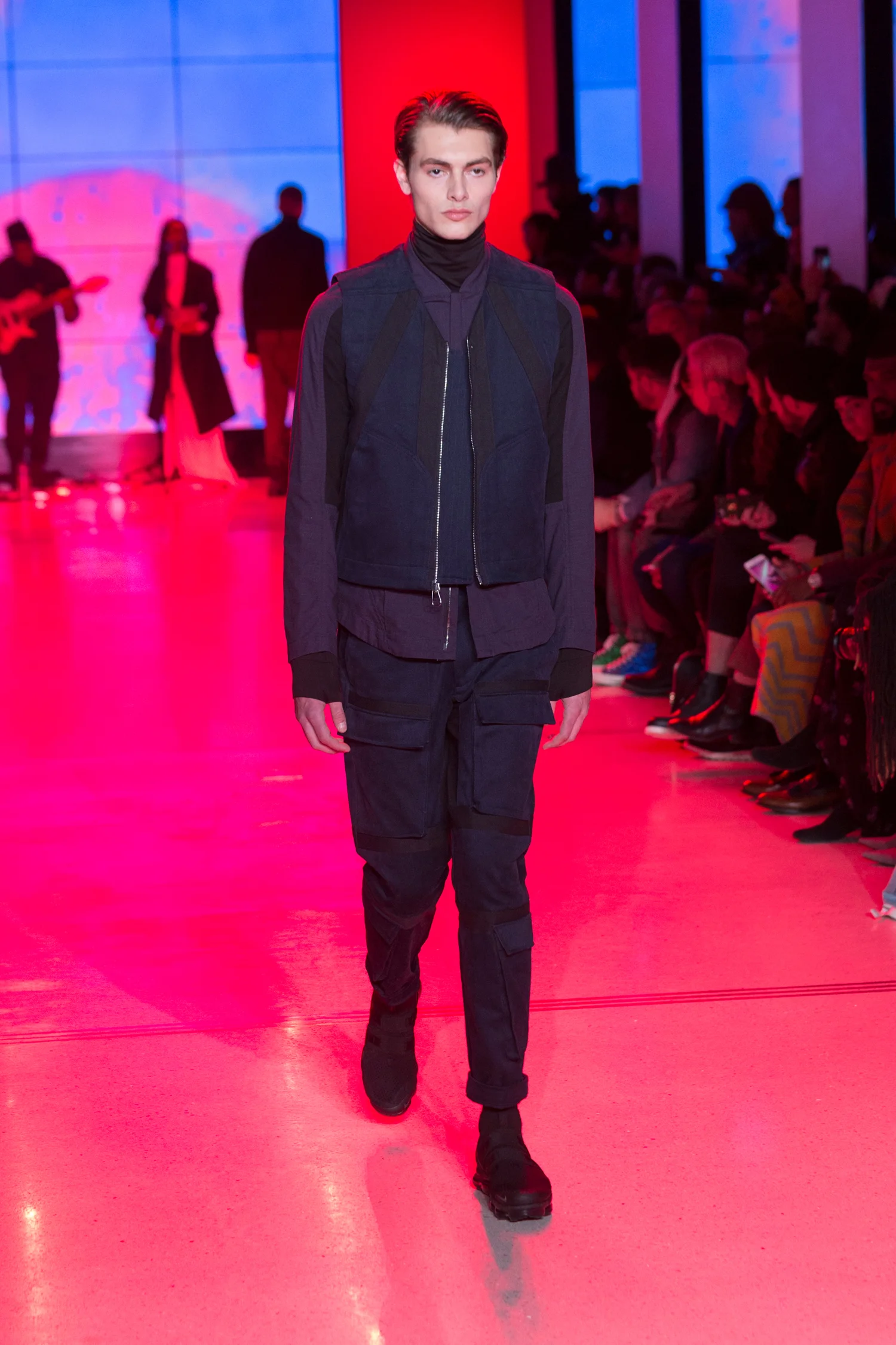 LOOK 14 ARC Undervest / Navy French Twill ARC Tactical Shirt / Navy Ripstop ARC Turtleneck / Black Terry ARC Tactical Pant / Navy French Twill Nike Air VaporMax Utility