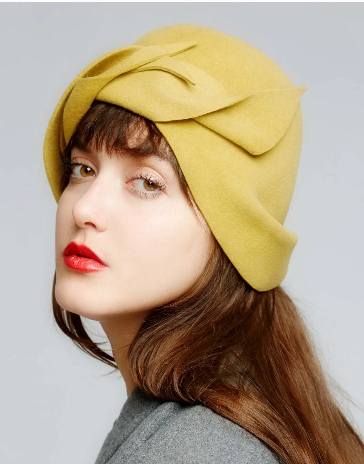 OLYMPIA CLOCHE 2.jpg