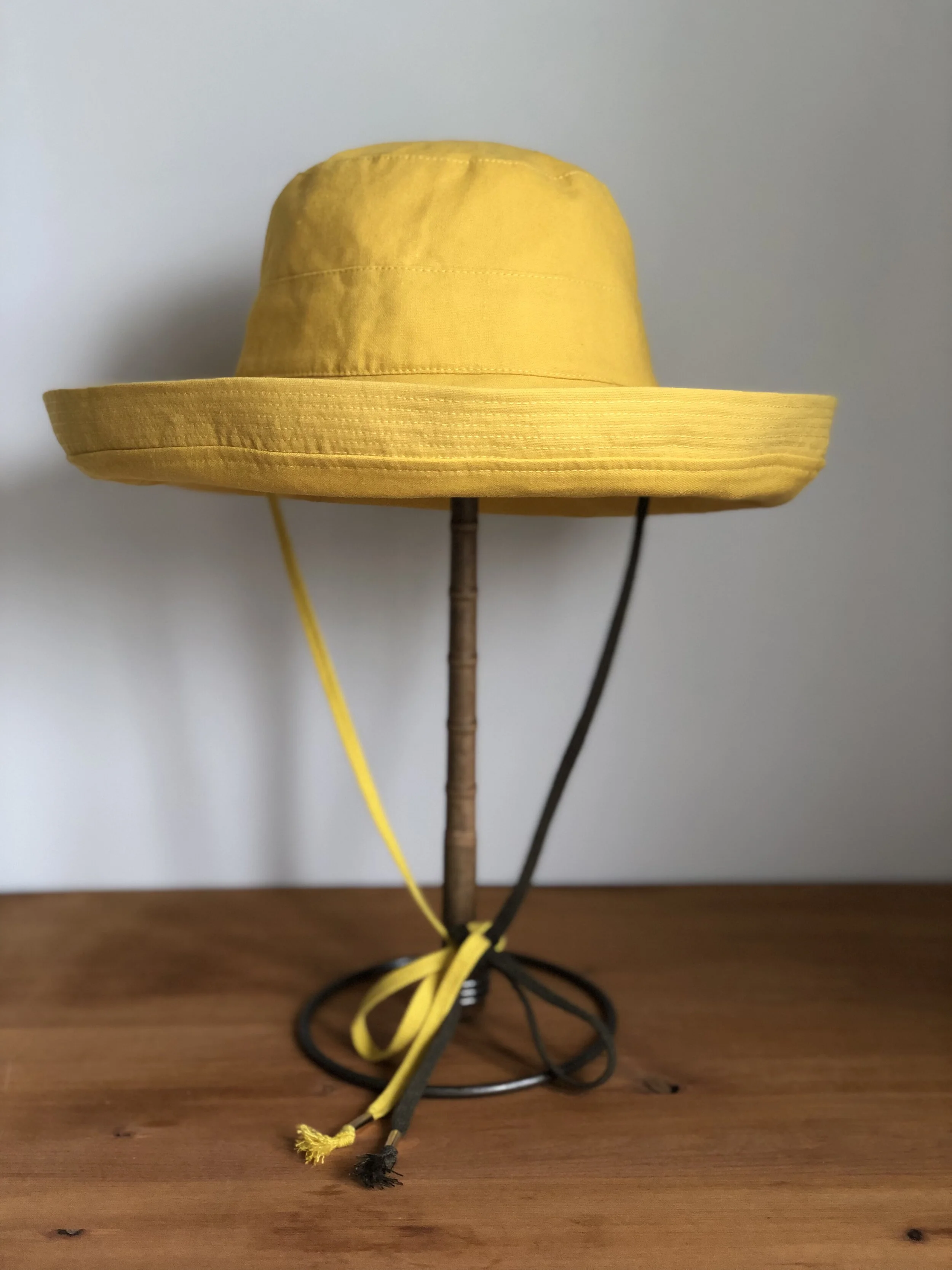 sun hat with ties