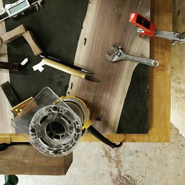 Putting in some bowties on the walnut and epoxy coffee table.
#woodwork #woodworking #coffeetable #furniture #cincinnatiinteriordesigner #Cincinnati #Ohio #furnituredesign