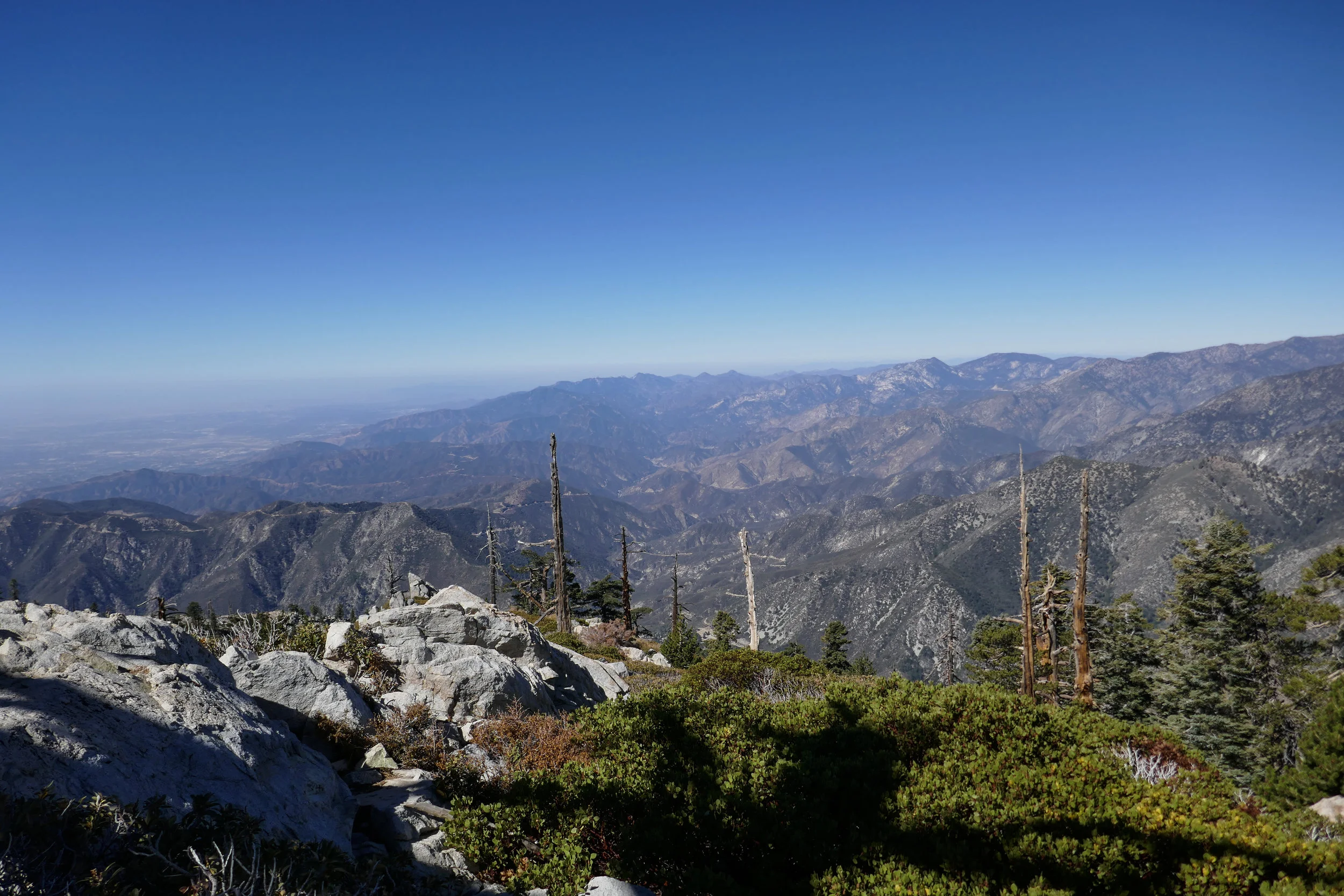 Look at this amazing view of the San Gabriel mountain range. Wow!