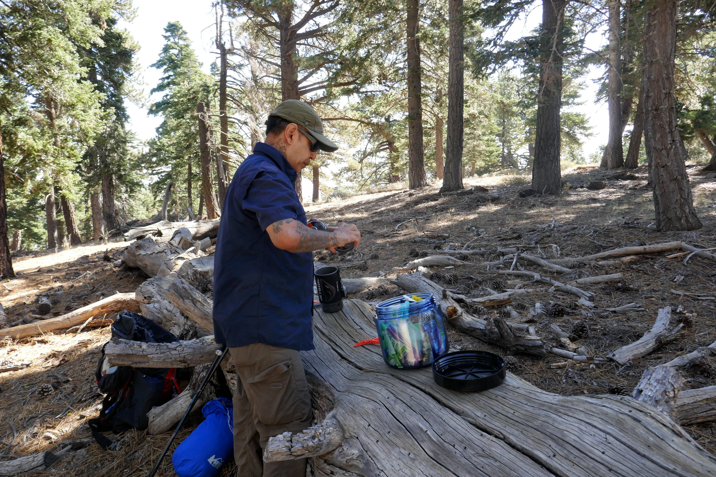 We found a nice spot away from the campground to take a break and enjoy some breakfast.