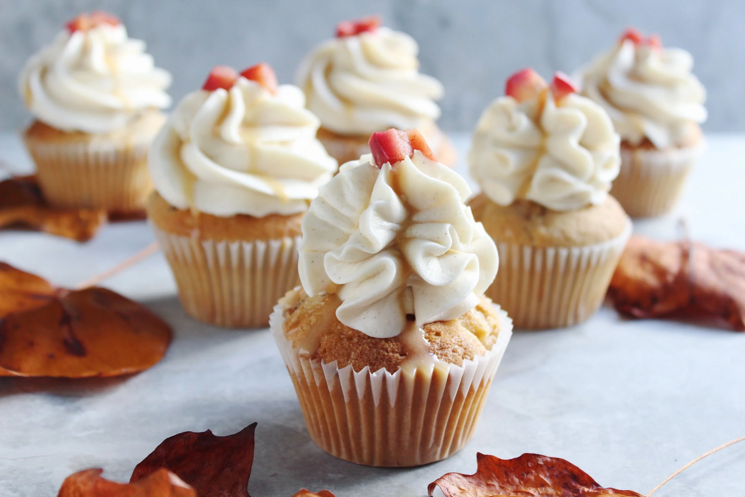 Spiced Toffee Apple Cupcakes — Hannah Bakes
