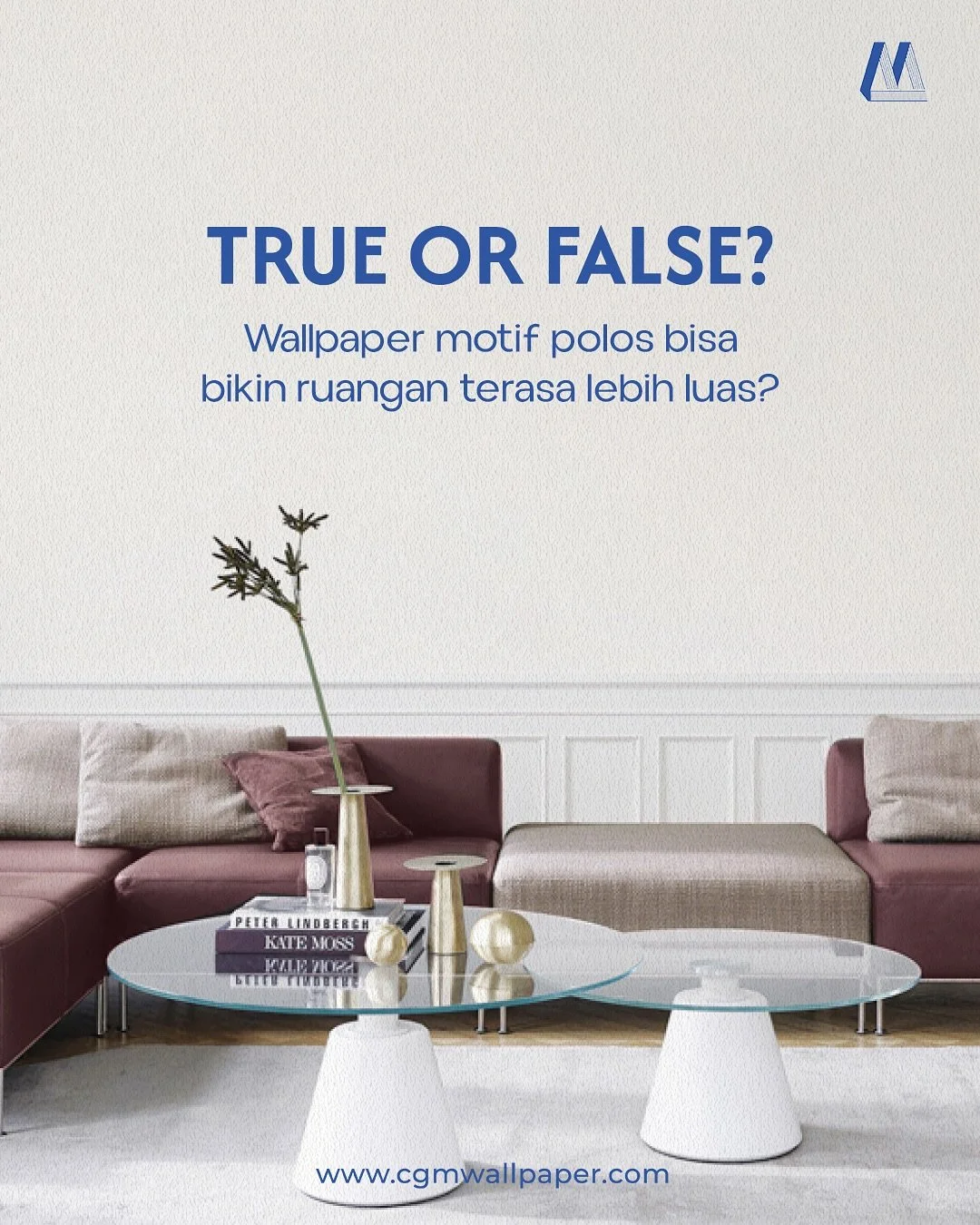 Wallpaper polos memang bisa bikin ruangan terasa lebih luas dan lapang, karena tampilan clean-nya memantulkan cahaya lebih baik dan tidak bikin ruangan terasa &ldquo;ramai&rdquo;.

Namun perlu diingat, efek luas dari wallpaper polos juga sangat dipen