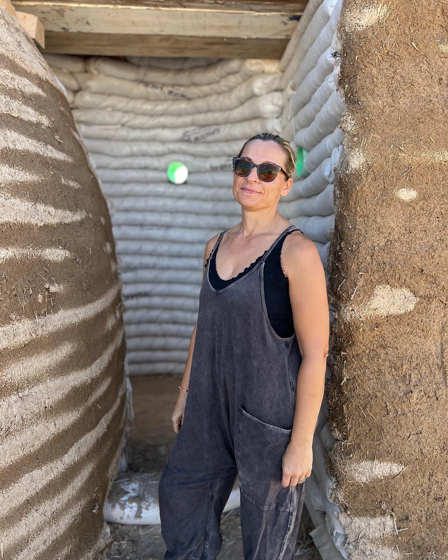 The Mojave Center Earth Dome Build.  8 days full of learning, fun, laughs (big belly one&rsquo;s) and dirt. So much dirt.  When I entered the week I had specific goals I wanted to achieve with regard to learning skills and getting out of my comfort z