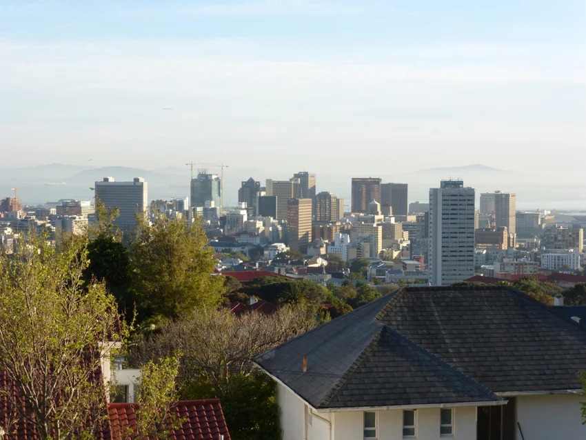 Cape Town wins "favorite city on the trip so far" (I can make anything into an award). 
