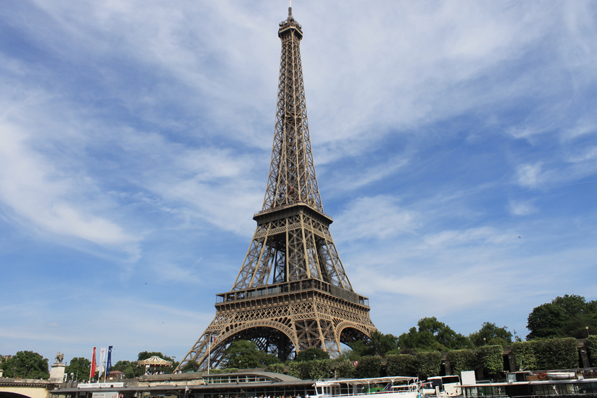 Where Annie B. also got this great shot of the Eiffel Tower. Unfortunately, we never made it to the top. The crowds were simply to huge (we tried 2x). Next trip, for sure.