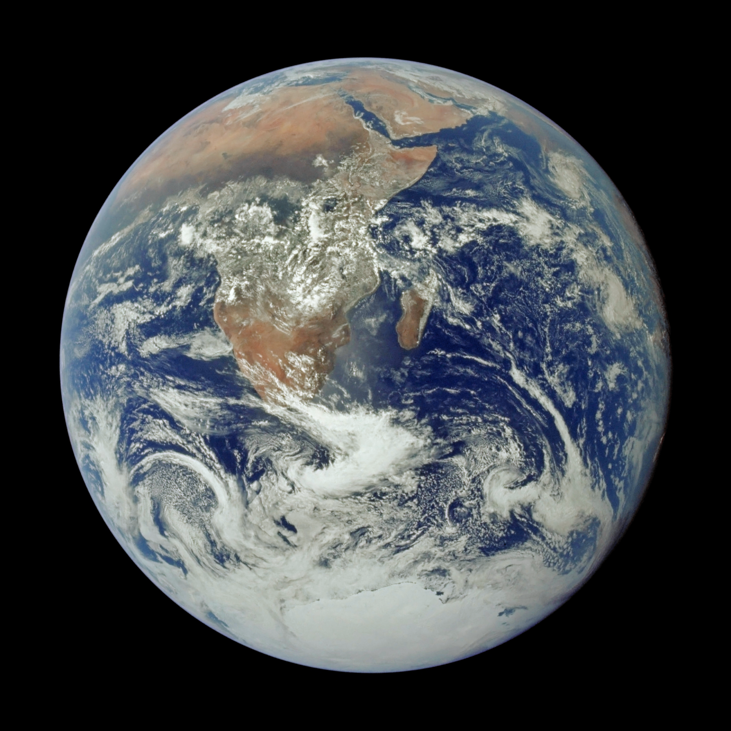 blue_marble_apollo_17_19721207.png