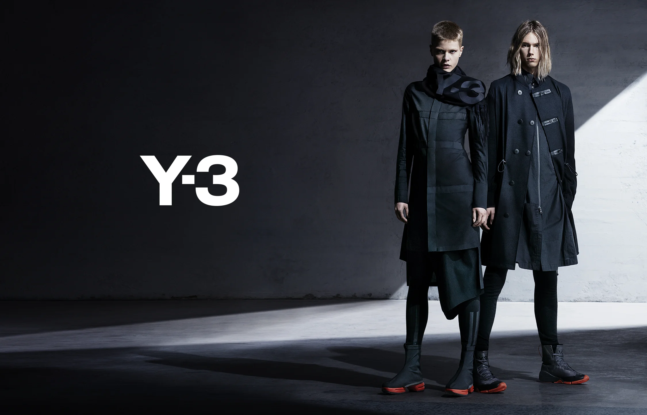 Y3_FW16_Dual_Horizontal_300dpi_04.jpg