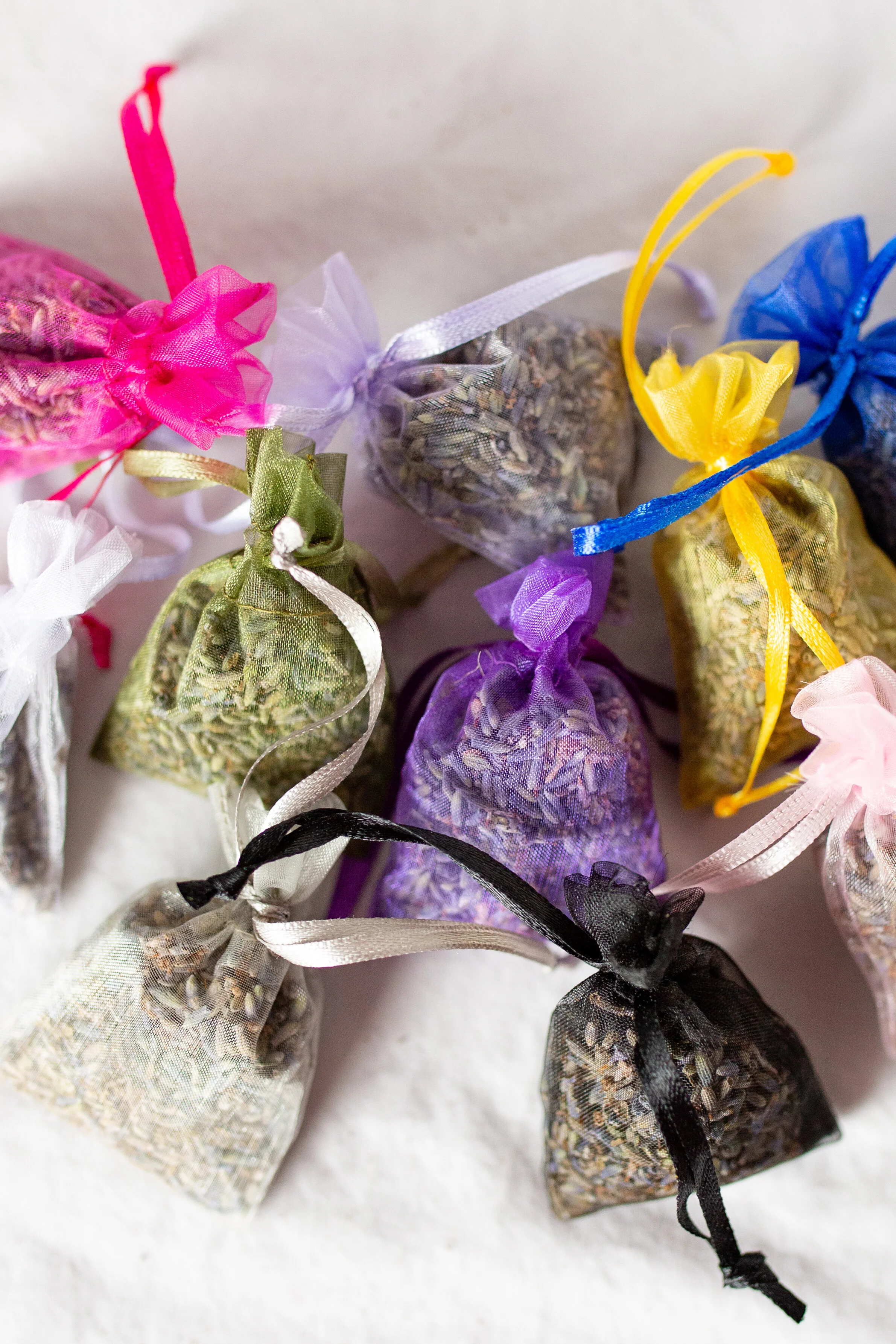 Organza Mini-Sachets 2" x 3"