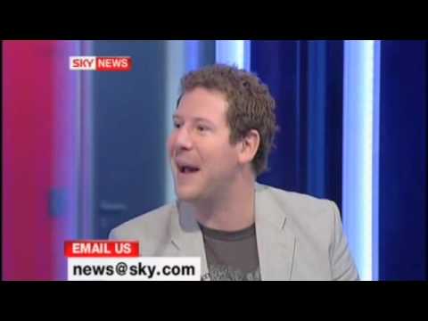 Olly Mann reviews the papers on Sunrise - Sky News, 18th Sep 09