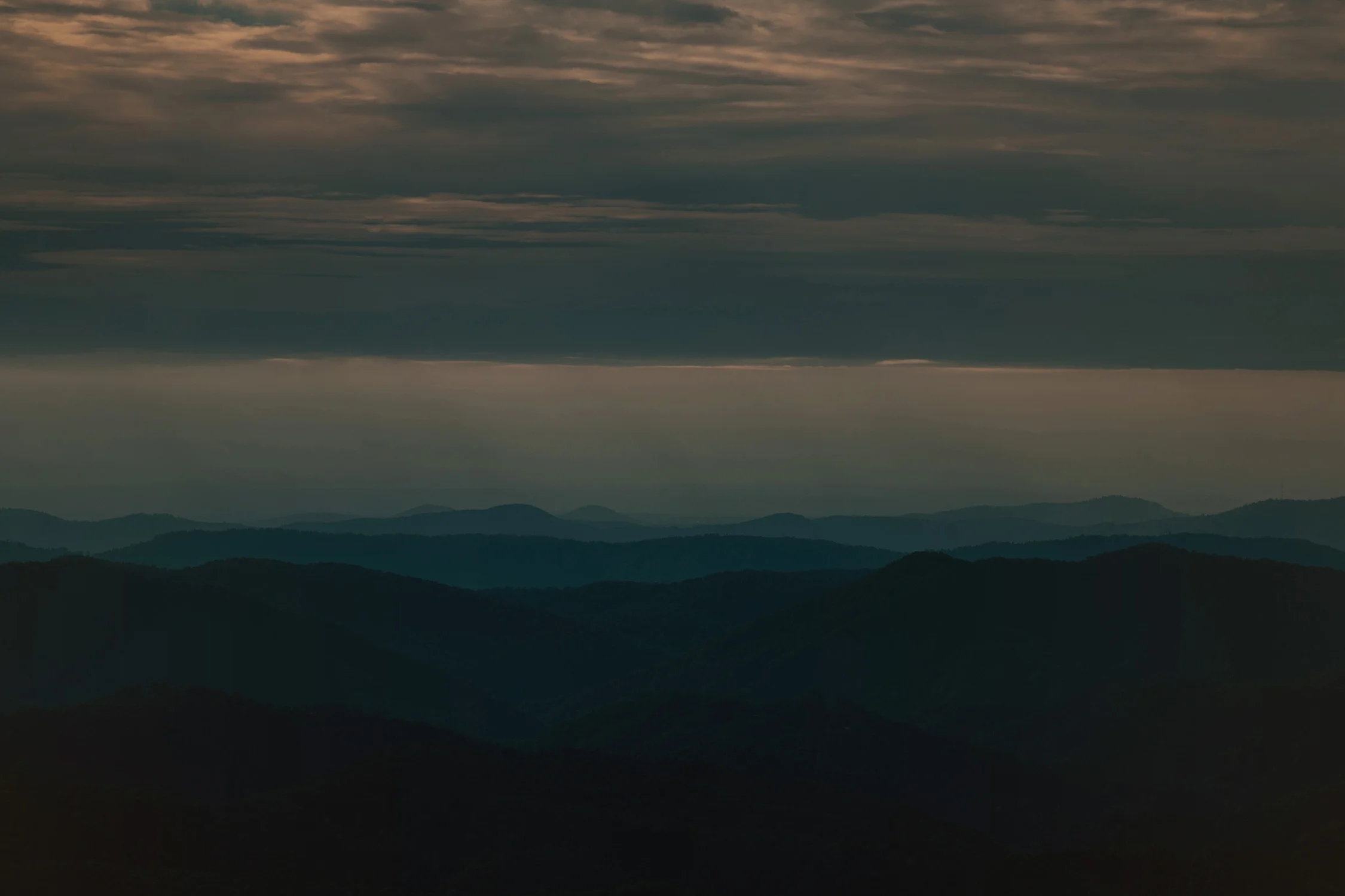 smoky mountains dark.jpg