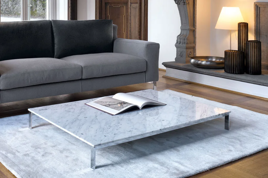MOLVEDO coffee table Available in white Carrara marble and white or black glossy lacquer finish 