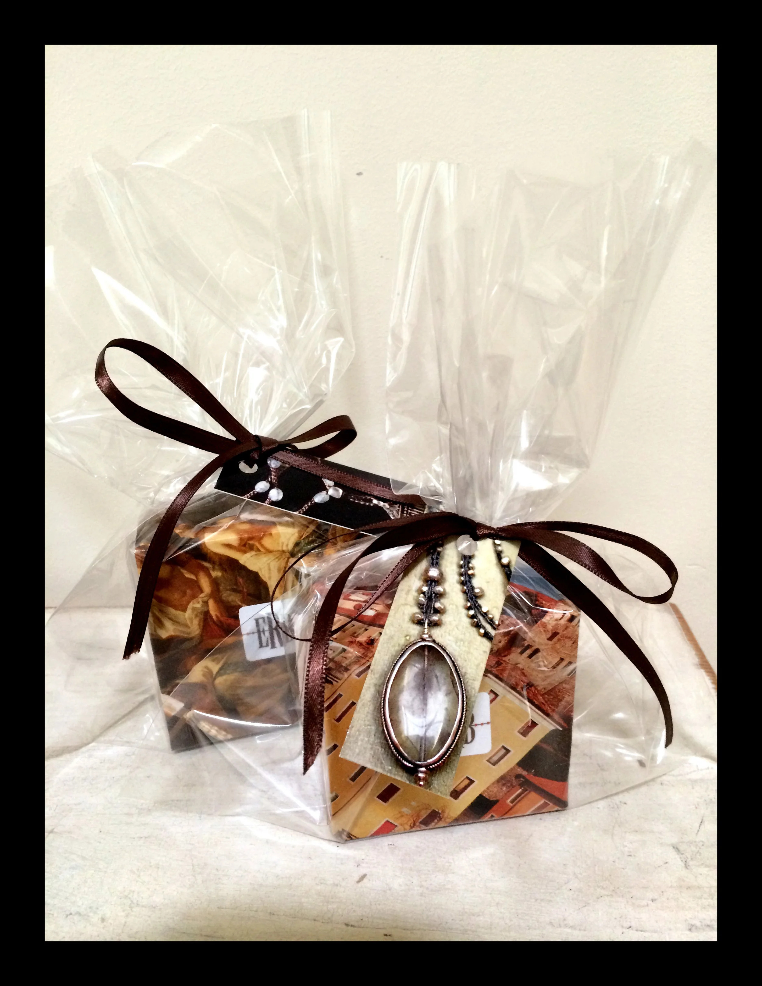 GiftBox4.jpg