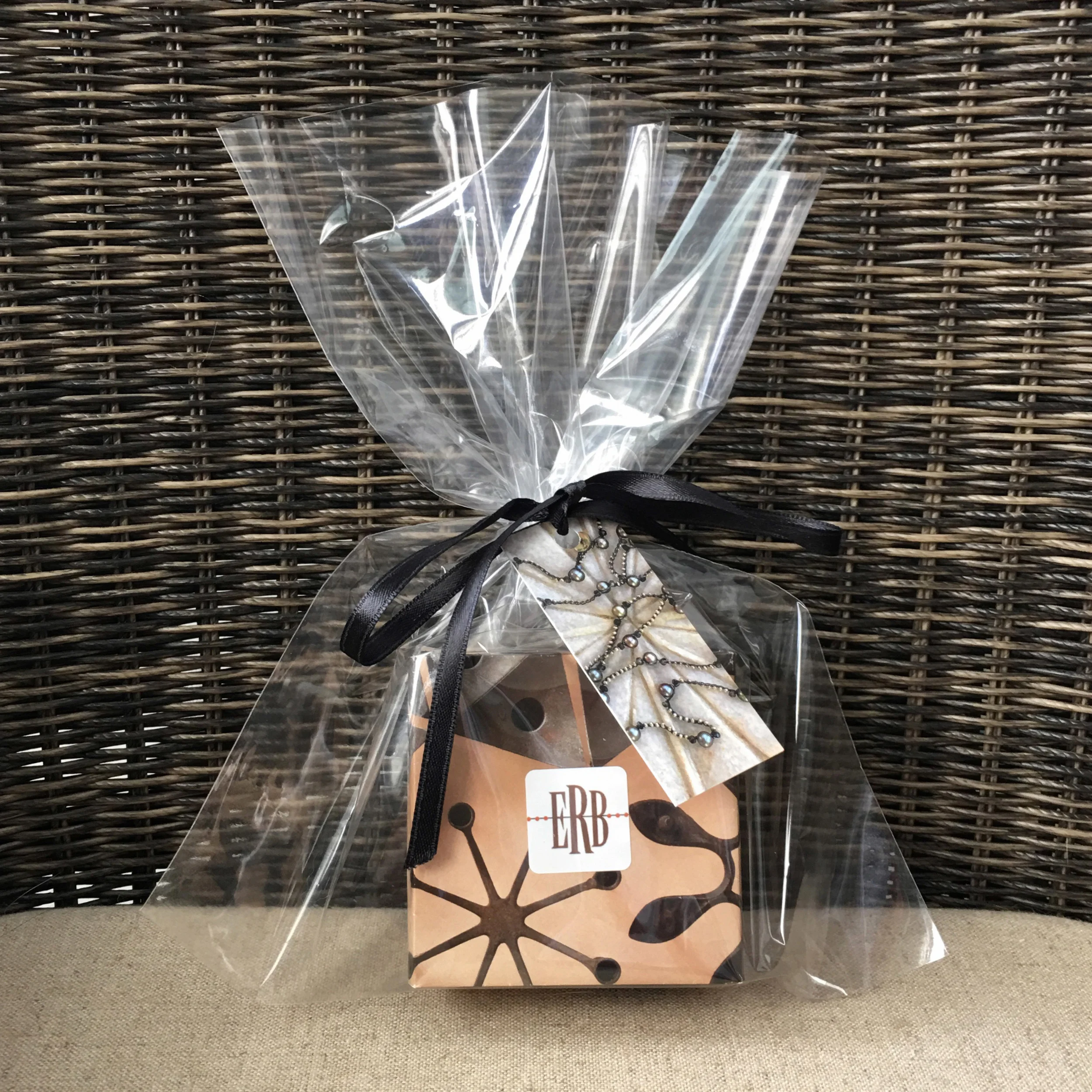 GiftBox8.jpg